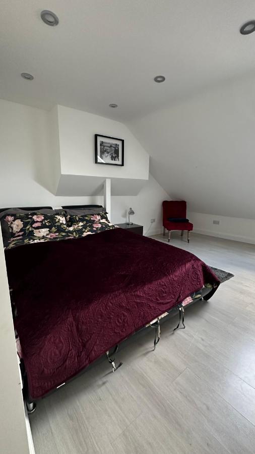 Stunning New 1 Bedroom Apartment London Ngoại thất bức ảnh