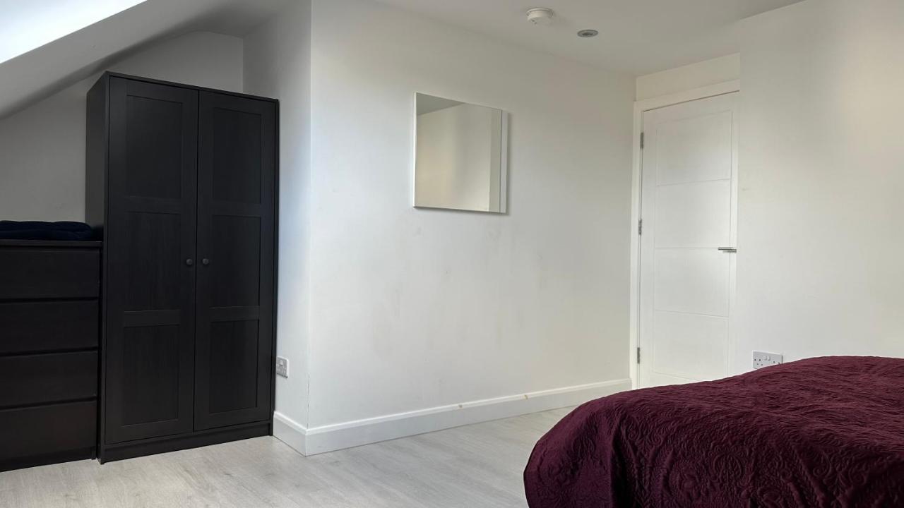 Stunning New 1 Bedroom Apartment London Ngoại thất bức ảnh